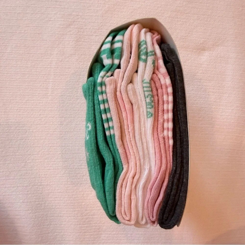 NWT Wicked women’s shortie crew socks- 10 pair fits shoe size 4-10